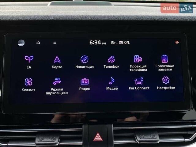 Чорний Кіа Niro, об'ємом двигуна 0 л та пробігом 96 тис. км за 20600 $, фото 52 на Automoto.ua