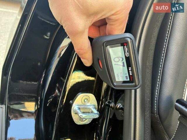 Черный Киа Niro, объемом двигателя 0 л и пробегом 105 тыс. км за 20500 $, фото 134 на Automoto.ua