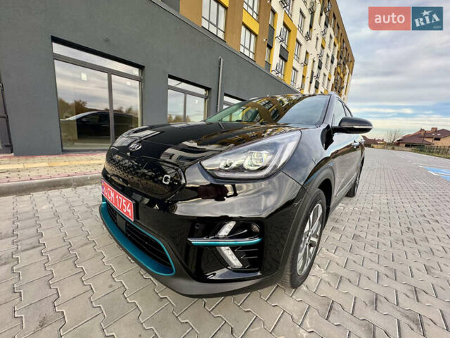 Черный Киа Niro, объемом двигателя 0 л и пробегом 128 тыс. км за 19600 $, фото 10 на Automoto.ua