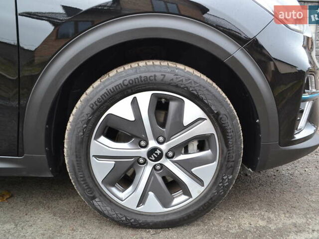 Чорний Кіа Niro, об'ємом двигуна 0 л та пробігом 169 тис. км за 18450 $, фото 80 на Automoto.ua