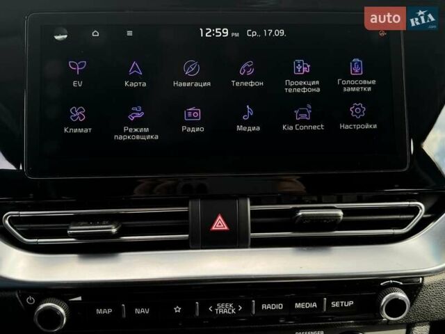 Чорний Кіа Niro, об'ємом двигуна 0 л та пробігом 69 тис. км за 23200 $, фото 44 на Automoto.ua