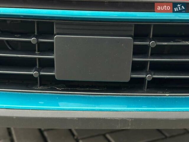 Чорний Кіа Niro, об'ємом двигуна 0 л та пробігом 134 тис. км за 18950 $, фото 13 на Automoto.ua