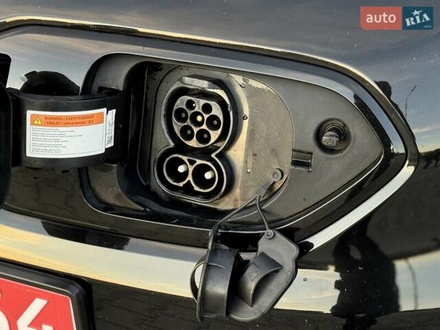 Черный Киа Niro, объемом двигателя 0 л и пробегом 110 тыс. км за 17999 $, фото 29 на Automoto.ua