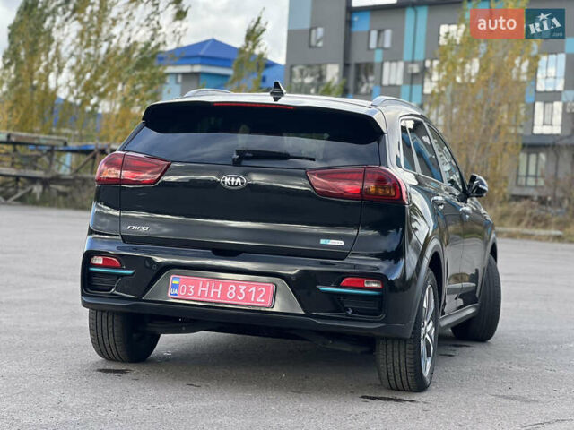 Киа Niro 2020 в Ровно на Automoto.ua Черный Киа Niro, объемом двигателя 0 л и пробегом 143 тыс. км за 18499 $, фото 9 на Automoto.ua