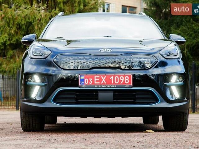 Черный Киа Niro, объемом двигателя 0 л и пробегом 110 тыс. км за 17450 $, фото 3 на Automoto.ua