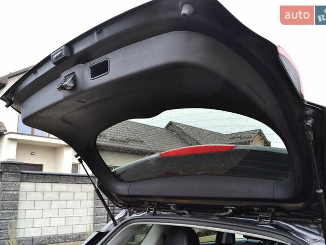 Чорний Кіа Niro, об'ємом двигуна 0 л та пробігом 169 тис. км за 18450 $, фото 73 на Automoto.ua