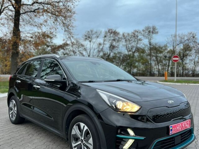 Черный Киа Niro, объемом двигателя 0 л и пробегом 106 тыс. км за 17900 $, фото 12 на Automoto.ua