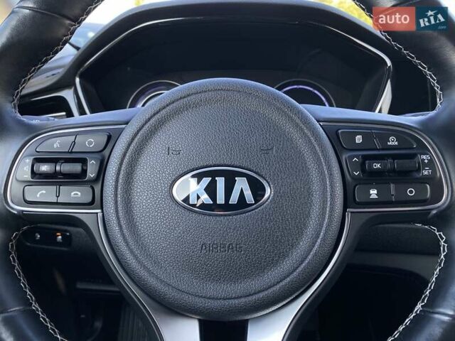 Черный Киа Niro, объемом двигателя 0 л и пробегом 83 тыс. км за 23200 $, фото 31 на Automoto.ua