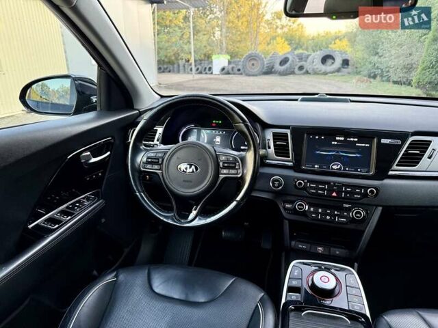 Киа Niro 2020 в Бердичеве на Automoto.ua Черный Киа Niro, объемом двигателя 0 л и пробегом 128 тыс. км за 16700 $, фото 88 на Automoto.ua