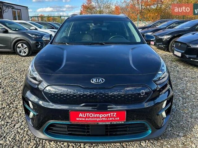 Чорний Кіа Niro, об'ємом двигуна 0 л та пробігом 68 тис. км за 24200 $, фото 27 на Automoto.ua
