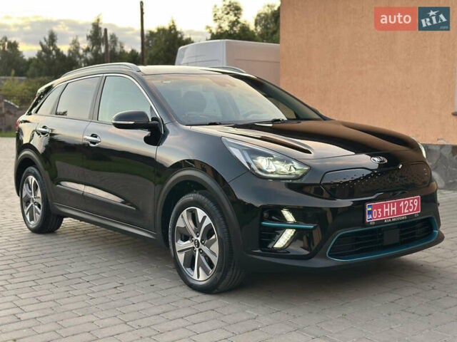 Черный Киа Niro, объемом двигателя 0 л и пробегом 152 тыс. км за 18450 $, фото 8 на Automoto.ua