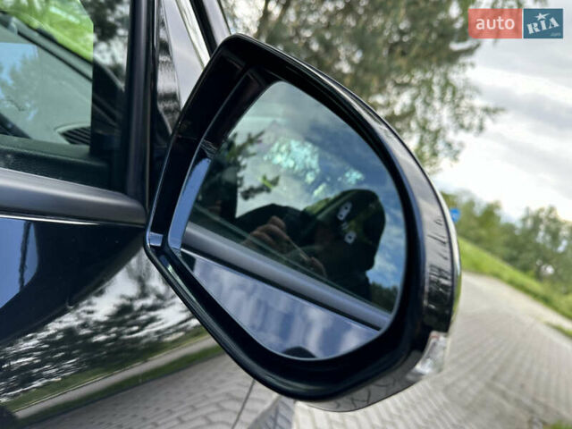 Чорний Кіа Niro, об'ємом двигуна 0 л та пробігом 46 тис. км за 19750 $, фото 11 на Automoto.ua