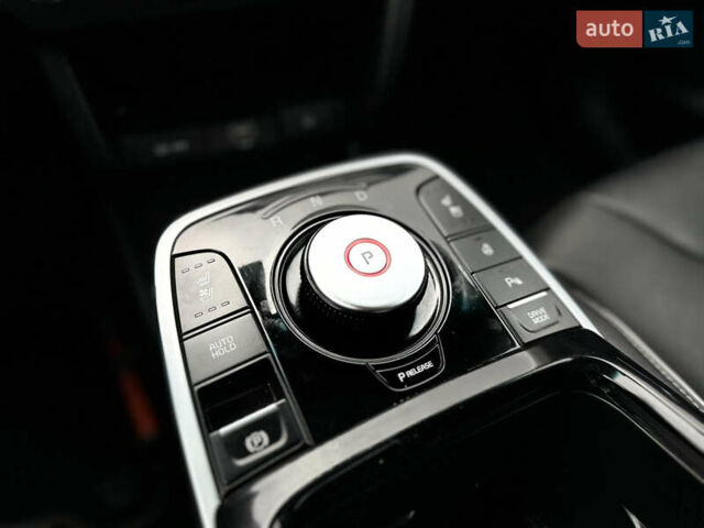 Черный Киа Niro, объемом двигателя 0 л и пробегом 158 тыс. км за 17800 $, фото 13 на Automoto.ua