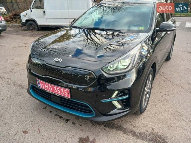 Черный Киа Niro, объемом двигателя 0 л и пробегом 125 тыс. км за 19300 $, фото 7 на Automoto.ua