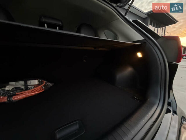 Черный Киа Niro, объемом двигателя 0 л и пробегом 142 тыс. км за 18900 $, фото 59 на Automoto.ua