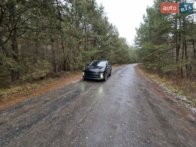 Киа Niro 2020 в Шепетовке на Automoto.ua Черный Киа Niro, объемом двигателя 0 л и пробегом 148 тыс. км за 18000 $, фото 7 на Automoto.ua