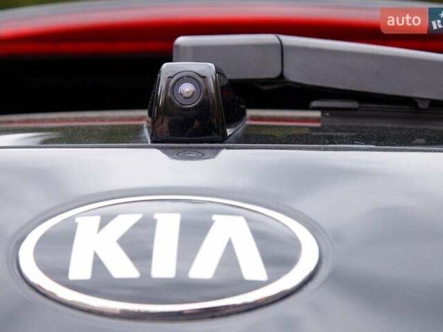 Киа Niro 2020 в Бердичеве на Automoto.ua Черный Киа Niro, объемом двигателя 0 л и пробегом 152 тыс. км за 16450 $, фото 43 на Automoto.ua