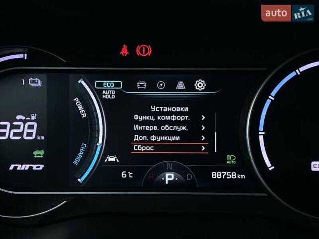 Чорний Кіа Niro, об'ємом двигуна 0 л та пробігом 88 тис. км за 21900 $, фото 36 на Automoto.ua