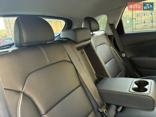 Черный Киа Niro, объемом двигателя 0 л и пробегом 105 тыс. км за 20500 $, фото 52 на Automoto.ua