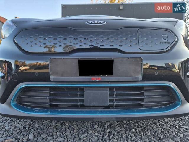 Черный Киа Niro, объемом двигателя 0 л и пробегом 132 тыс. км за 19449 $, фото 10 на Automoto.ua