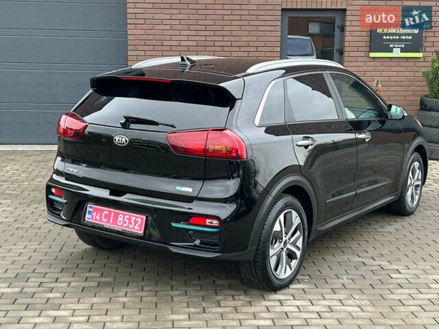 Черный Киа Niro, объемом двигателя 0 л и пробегом 140 тыс. км за 21500 $, фото 30 на Automoto.ua