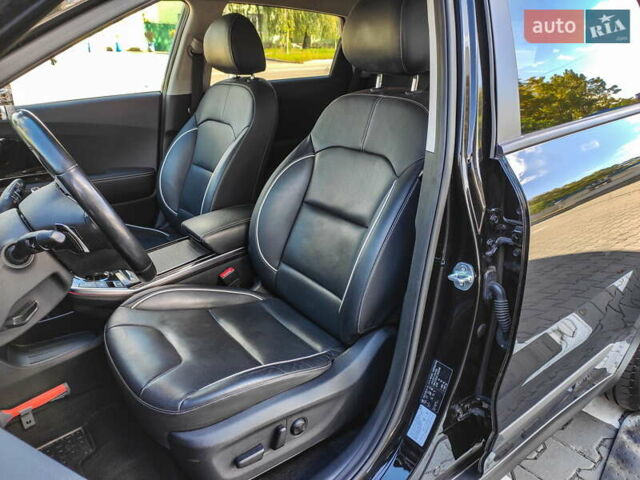 Черный Киа Niro, объемом двигателя 0 л и пробегом 124 тыс. км за 19500 $, фото 20 на Automoto.ua