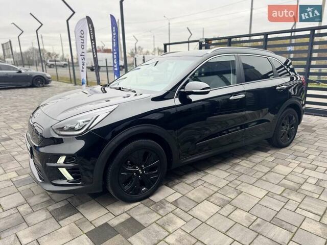 Черный Киа Niro, объемом двигателя 0 л и пробегом 113 тыс. км за 21900 $, фото 8 на Automoto.ua