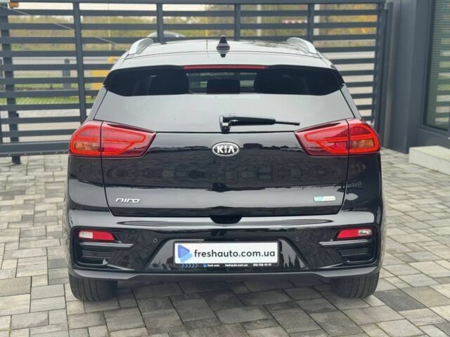 Черный Киа Niro, объемом двигателя 0 л и пробегом 112 тыс. км за 21900 $, фото 11 на Automoto.ua