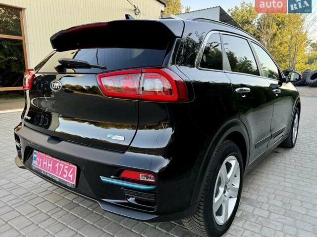 Черный Киа Niro, объемом двигателя 0 л и пробегом 128 тыс. км за 16800 $, фото 10 на Automoto.ua