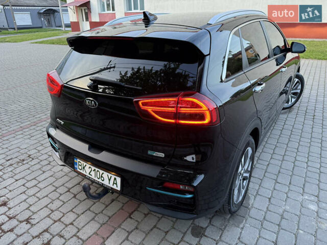 Черный Киа Niro, объемом двигателя 0 л и пробегом 135 тыс. км за 17999 $, фото 16 на Automoto.ua