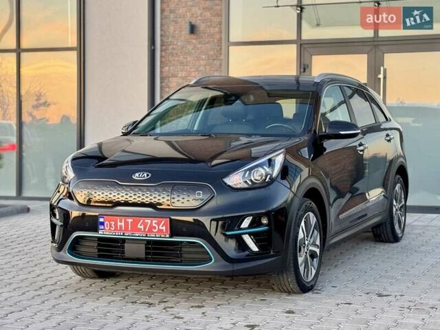 Черный Киа Niro, объемом двигателя 0 л и пробегом 110 тыс. км за 17999 $, фото 10 на Automoto.ua