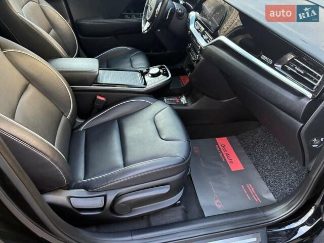 Черный Киа Niro, объемом двигателя 0 л и пробегом 105 тыс. км за 20500 $, фото 63 на Automoto.ua
