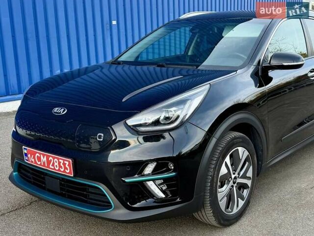 Черный Киа Niro, объемом двигателя 0 л и пробегом 111 тыс. км за 18900 $, фото 18 на Automoto.ua