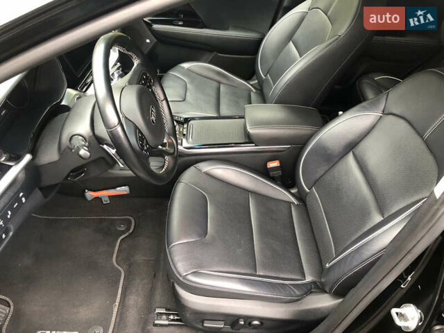 Киа Niro 2020 в Киеве на Automoto.ua Черный Киа Niro, объемом двигателя 0 л и пробегом 67 тыс. км за 21999 $, фото 25 на Automoto.ua