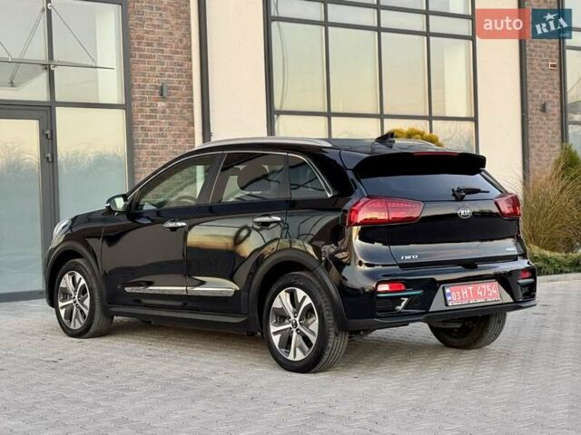 Черный Киа Niro, объемом двигателя 0 л и пробегом 110 тыс. км за 17999 $, фото 15 на Automoto.ua