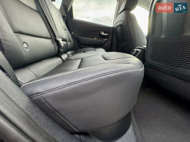 Черный Киа Niro, объемом двигателя 0 л и пробегом 128 тыс. км за 19600 $, фото 29 на Automoto.ua