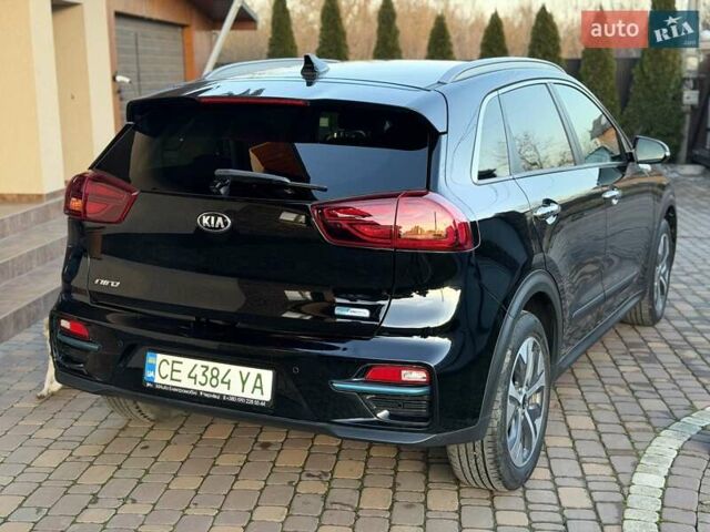 Чорний Кіа Niro, об'ємом двигуна 0 л та пробігом 69 тис. км за 21500 $, фото 7 на Automoto.ua