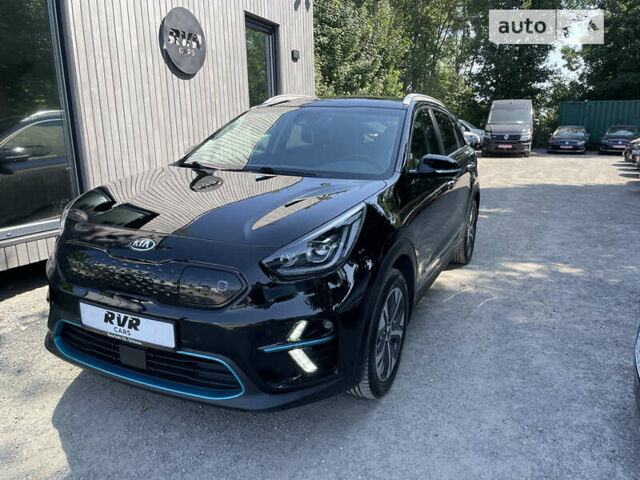 Черный Киа Niro, объемом двигателя 0 л и пробегом 151 тыс. км за 19300 $, фото 2 на Automoto.ua