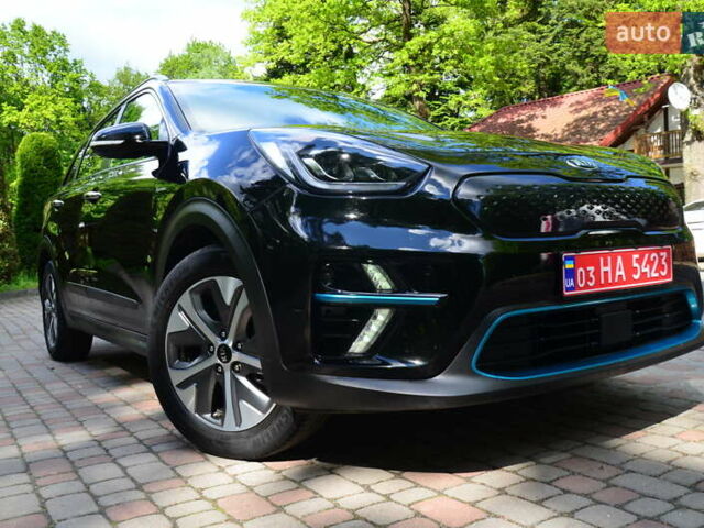 Черный Киа Niro, объемом двигателя 0 л и пробегом 62 тыс. км за 17450 $, фото 18 на Automoto.ua