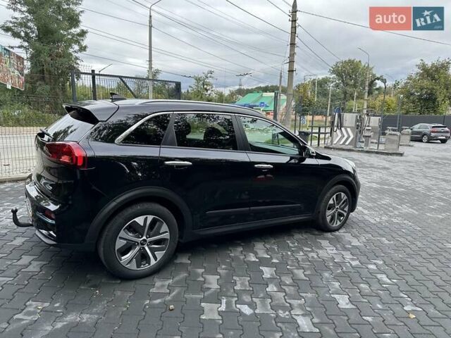 Черный Киа Niro, объемом двигателя 0 л и пробегом 107 тыс. км за 19700 $, фото 8 на Automoto.ua