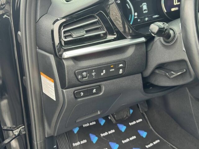 Черный Киа Niro, объемом двигателя 0 л и пробегом 112 тыс. км за 21900 $, фото 15 на Automoto.ua