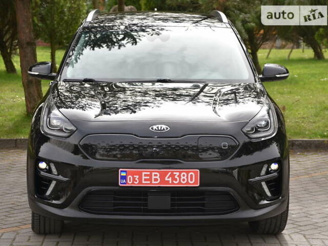 Чорний Кіа Niro, об'ємом двигуна 0 л та пробігом 46 тис. км за 24950 $, фото 6 на Automoto.ua