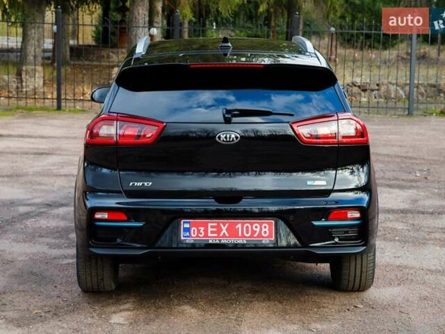 Черный Киа Niro, объемом двигателя 0 л и пробегом 110 тыс. км за 17450 $, фото 17 на Automoto.ua