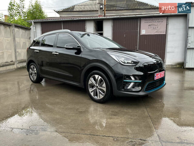 Черный Киа Niro, объемом двигателя 0 л и пробегом 104 тыс. км за 17550 $, фото 11 на Automoto.ua