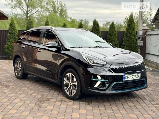 Чорний Кіа Niro, об'ємом двигуна 0 л та пробігом 157 тис. км за 22400 $, фото 10 на Automoto.ua