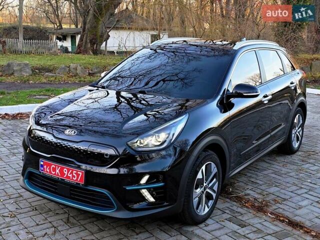 Черный Киа Niro, объемом двигателя 0 л и пробегом 115 тыс. км за 19999 $, фото 24 на Automoto.ua