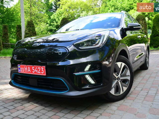 Черный Киа Niro, объемом двигателя 0 л и пробегом 62 тыс. км за 17450 $, фото 9 на Automoto.ua