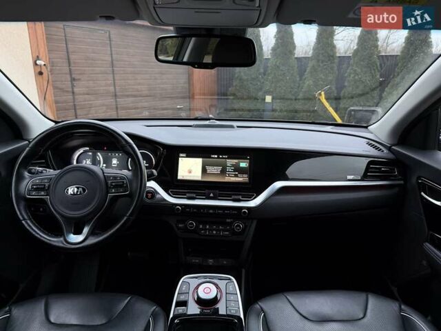 Черный Киа Niro, объемом двигателя 0 л и пробегом 77 тыс. км за 21499 $, фото 20 на Automoto.ua