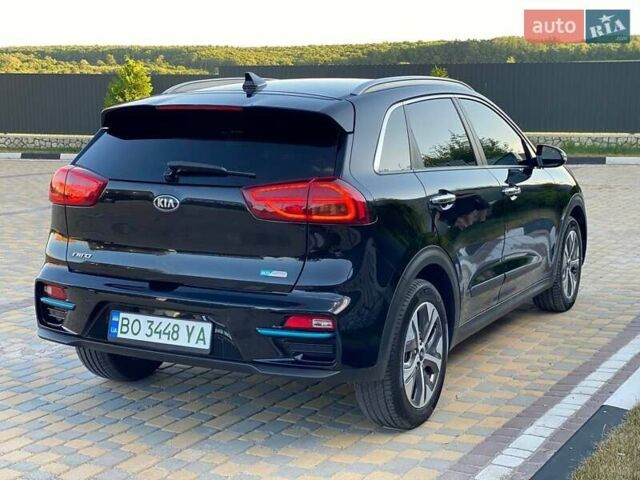 Черный Киа Niro, объемом двигателя 0 л и пробегом 112 тыс. км за 18999 $, фото 11 на Automoto.ua