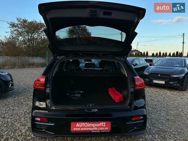 Черный Киа Niro, объемом двигателя 0 л и пробегом 35 тыс. км за 23400 $, фото 85 на Automoto.ua
